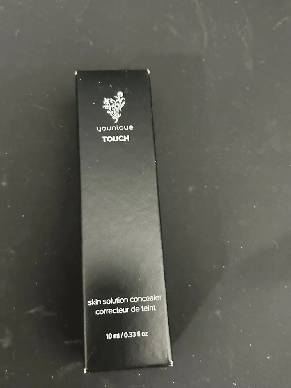 Younique TOUCH Concealer - Scarlet
